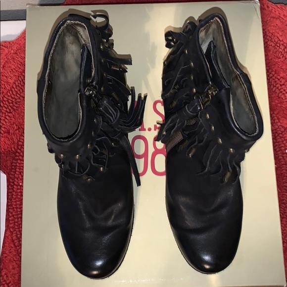 A.S. 98 Black Soho Fringe Booties Boots 38 - Picture 7 of 13